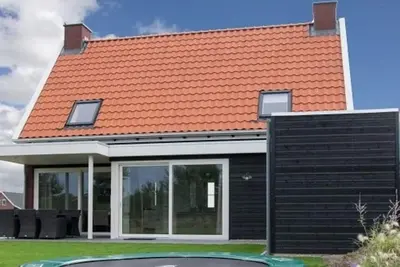 Image de Villa bien-être avec spa, sauna et gardin