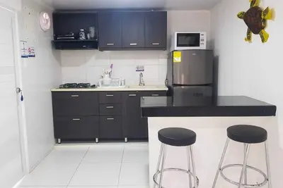 Image de Apartment in the Center, 5 minutes walk from the beach!