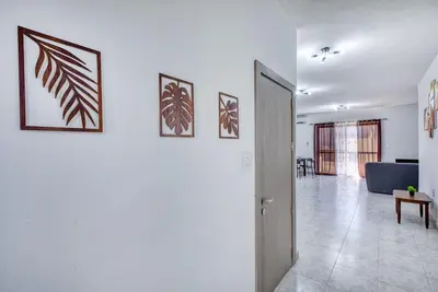 Image de Spacious 3-bedroom apartment in St'Pauls