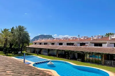 Image de Maison confortable 3 chambres pour 6 pers, jardin et piscine, proche plage à Denia