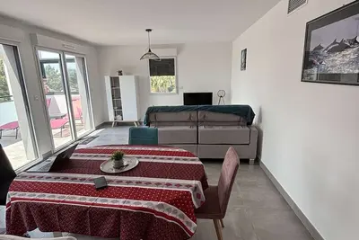Image de Bel Appartement T3 avec Climatisation et Parking - Argelès-Plage à 300m de la mer