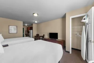 Image de 2 Units | Pleasanton Stay | Near Palmer Lane Center