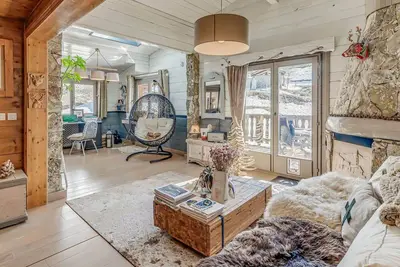 Image de Chalet cosy skis aux pieds, 4 chambres, parking, WiFi, Tignes