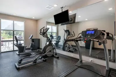 Image de 3 Units | Premier Suites in Sparks | Near Reno Airport