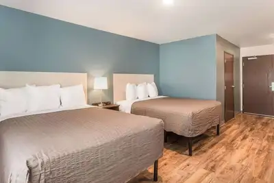 Image de Long-Stay Comfort in a Generous 2 Room w/ Cooking Facilities & Cozy Work Desk