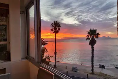 Image de 'Top Flat' @ 121 Beach - 3 Bedroom with Built in Veranda and Easy Beach Access