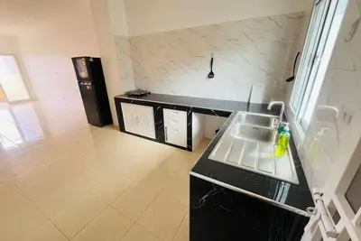 Image de Winlee House is spacious, two-story with two bedrooms huge living room