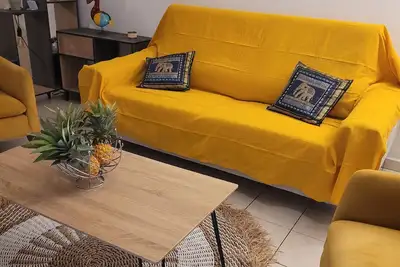 Image de Superbe F3, vue Océan Indien, calme, résidence sécurisée, 2 parkings gratuits