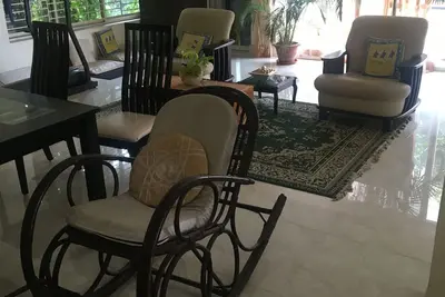 Image de Spacious 6-bedroom bungalow in pleasant Bhubaneswar with Ac