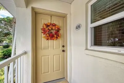 Image de Condo in Venice with Amazing golf and lake view