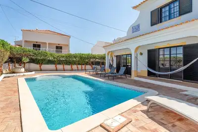 Image de Refúgio Elegante V3 c/Piscina by LovelyStay