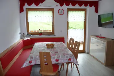 Image de Appartement 'Pirchahof Alpenglühn' avec vue sur la montagne, terrasse partagée et Wi-Fi