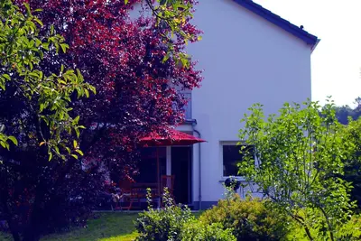 Image de Family-friendly vacation home on the Olef in Gemünd in the Eifel National Park
