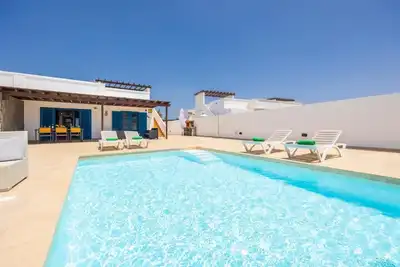 Image de Villa Concha - Trois Chambres Villa, Couchages 6