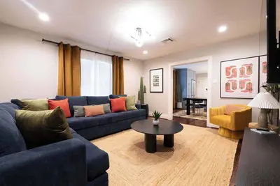 Image de Honky Tonk Hideaway Firepit 2 King Beds