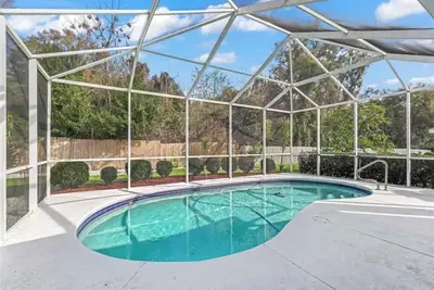 Image de 3 bedroom Equestrian elegance close to Wec with private pool