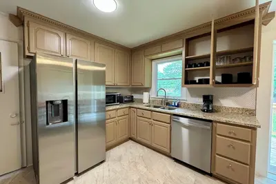 Image de Recently Remodeled, Pet-Friendly Home 10 min from Ga Fairgrounds