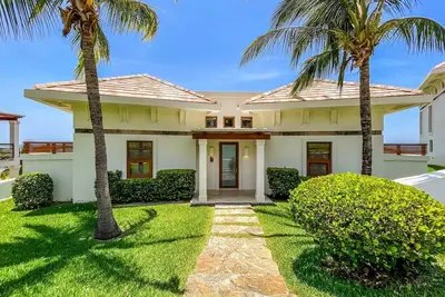 Image de 2br Ocean View Villa at Las Verandas