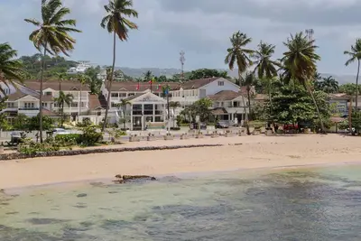 Image de Villa privée bord de mer 3ch jacuzzi piscine