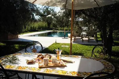 Image de Villa de charme avec piscine, vue sur l’Etna, à 10 min de Taormine.