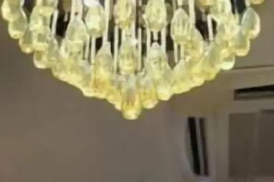 Image de 2-bedroom apartment in cool Scarborough with Ac