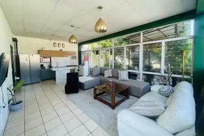 Image de Elegant 2 Bedroom Home with Private Magical Garden in Upscale Escalon