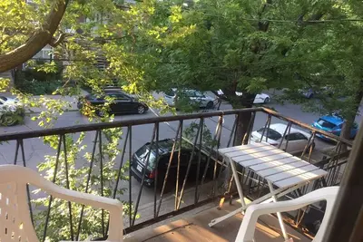 Image de Simple, Clean, close to metro and groceries, marche atwater, canal lachine