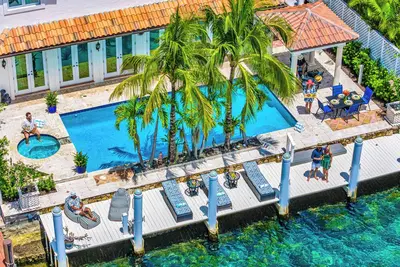 Image de Waterfront / Close to Beach / Heated Pool / Canal View & Access / Poinciana Key / VlLLAS