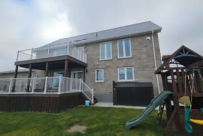 Image de Modern Cottage Retreat on Farm Land w/ Hot Tub