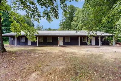 Image de Peaceful wooded escape w/ kitchenette, gas grill, Wifi, lakes & trails nearby