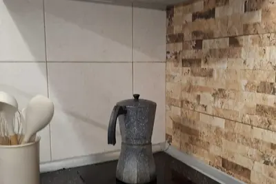 Image de Cabaña de madera en el centro del Born