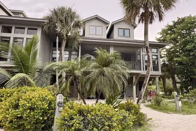 Image de 3br North Captiva Townhome with Golf Cart