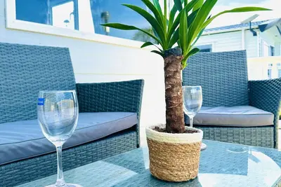 Image de Roulotte-Famille-Sdb privée avec douche-Vue sur Parc-The Bay