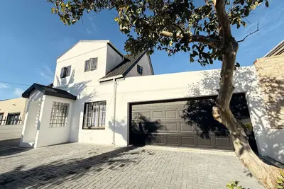 Image de Rihla Residences - Delightful 4-bedroom house in Cape Town