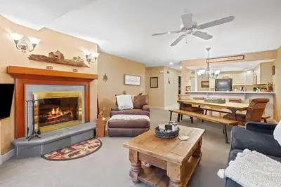 Slopeside Solitude | Ski-In/Out & Cozy Fireplace