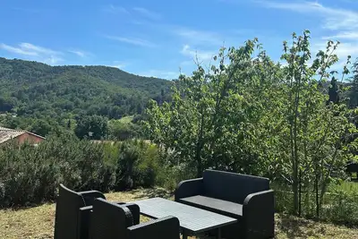 Image de Charmant appartement T1 bis sur Collobrières