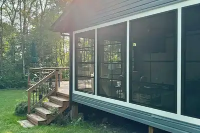 Image de Cozy Cottage in the Trees