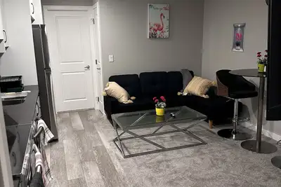 Image de Room for Everyone: 2 Bed, 2 Bath Basement Made for Comfort