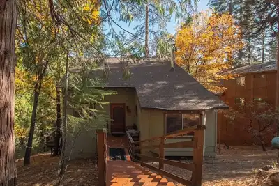 Image de Arnold Getaway with lake access