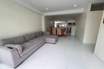 Image de Amazing 4-bedroom third floor apartment in San Ramón