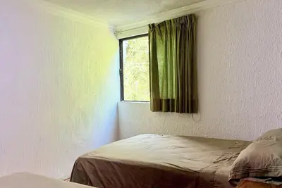 Image de Centrally located apartment on the banks of the river