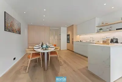 Image de Newport 2 - appartement de luxe près de la mer