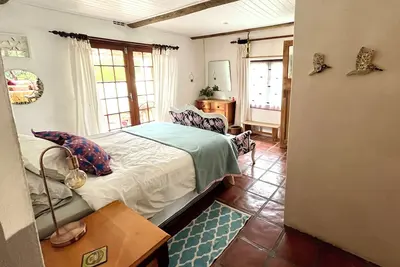 Image de Cozy 1-bedroom artist's cottage in Baardskeerdersbos