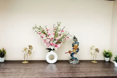 Image de Tremendous 2-bedroom apartment with Ac in Maheshtala