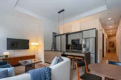 Image de *New Luxury 2b/1b Downtown Halifax