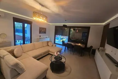 Image de 3-bedroom house in beautiful Umag with Ac