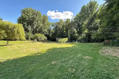 Image de Clairière de 3000m2 en pleine forêt!