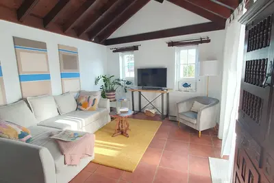 Image de House in a charming old town (pet friendly)