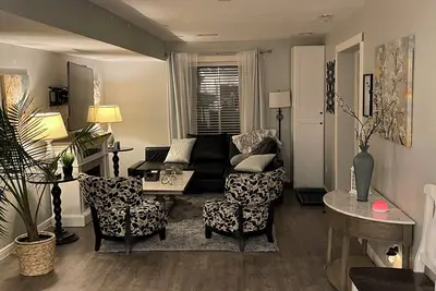 Image de Adorable 2-bedroom apartment, centrally located in great Lehi neighborhood