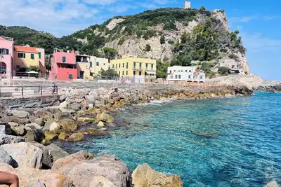 Image de Bay of Saracens, renovated apartment 6 people with garden parking space